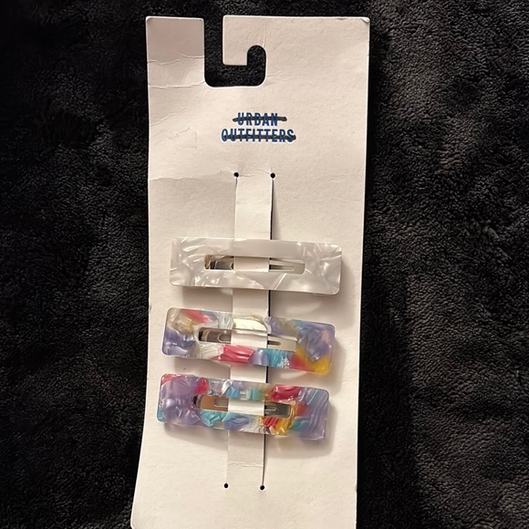 Urban Outfitters Colorful Hair Clips Set - Picture 1 of 2